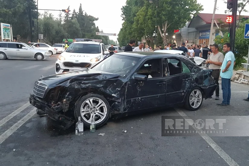 Göyçayda avtomobillər toqquşub, iki nəfər xəsarət alıb
