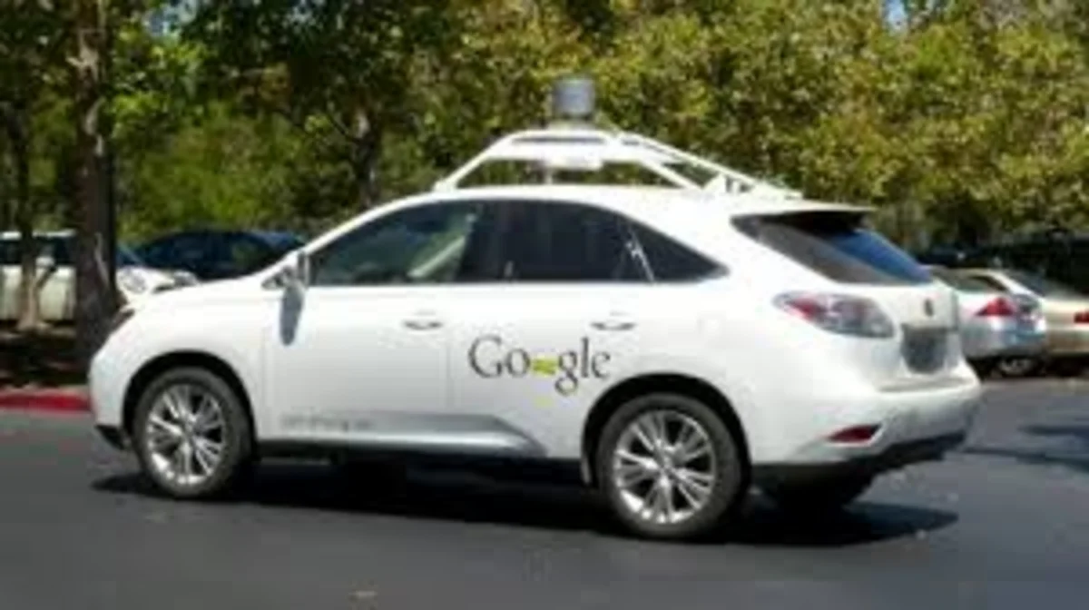 Google найдет посредников для производства автомобилей