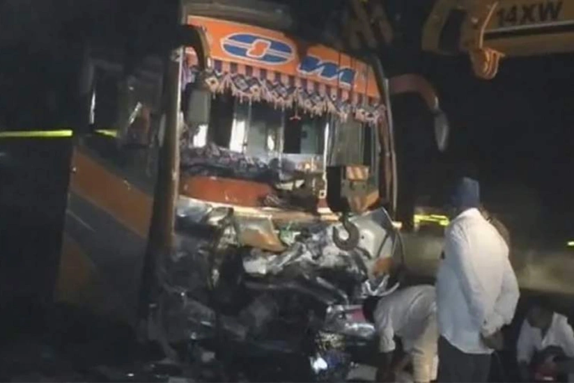 Nine dead after SUV rams into bus in India