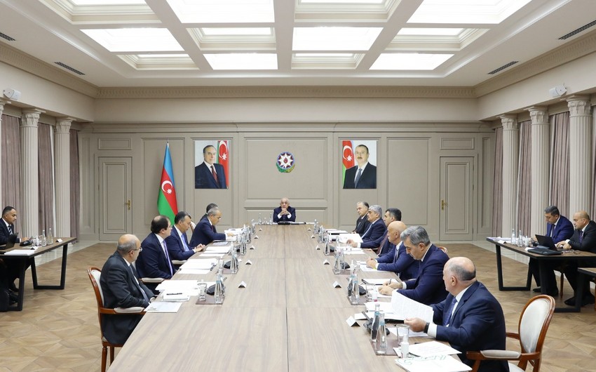 İqtisadi Şuranın növbəti iclası keçirilib