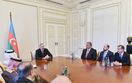 Prezident İlham Əliyev İƏT-in sessiyasında iştirak edən gənclər və idman nazirləri ilə görüşüb - YENİLƏNİB