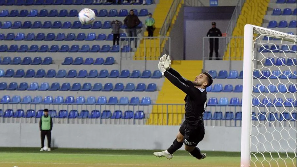“Kəpəz”in portuqaliyalı futbolçusu: “Gəzdikcə Gəncədə çox şeyi kəşf edirəm”
