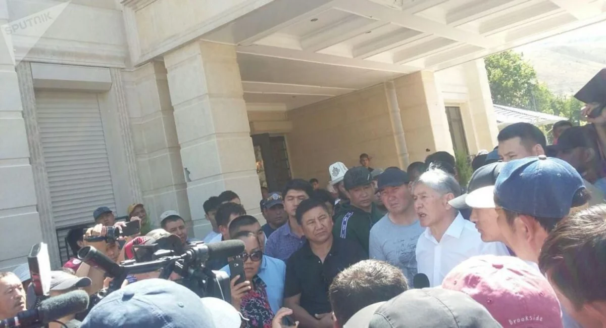 Atambayev Bişkekdə mitinq keçirəcək