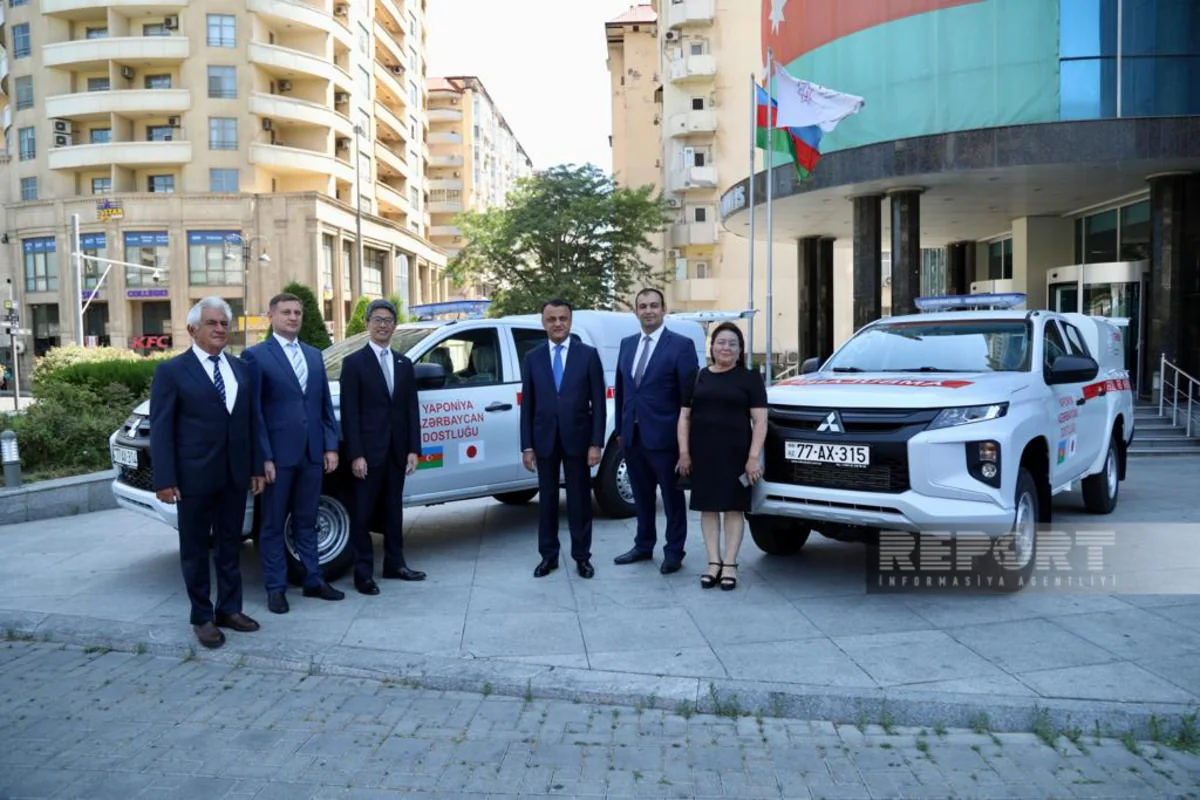Qazax və Samux xəstəxanalarına yeni təcili tibbi yardım avtomobilləri verilib