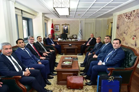 Kamran Əliyev Türkiyədə bir sıra şəxslərlə görüşüb, əməkdaşlıq imkanları müzakirə olunub
