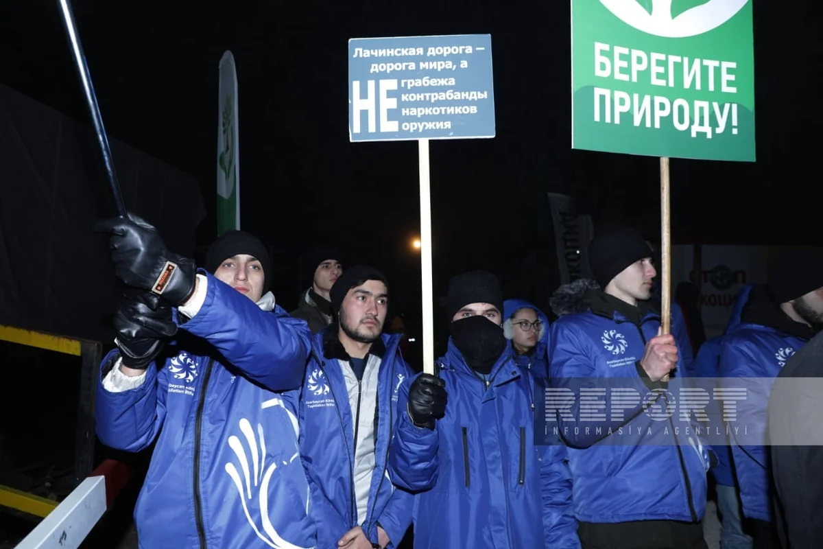 Protestors on Khankandi-Lachin road call on everyone to protect environment