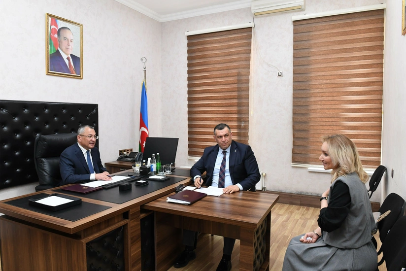 Rövşən Rzayev vətəndaş qəbulu keçirib