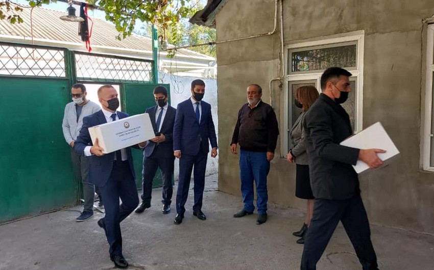 XİN erməni təcavüzündən zərər çəkmiş Tərtər və Bərdədəki 500 ailəyə humanitar yardım göstərdi