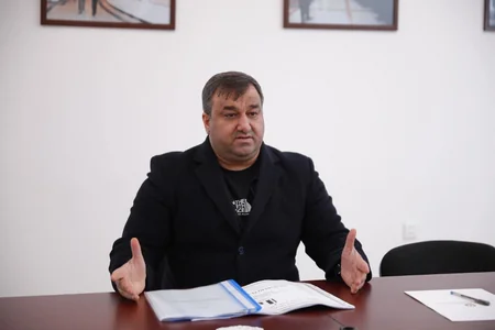 Anar Quliyev Göyçayda vətəndaşları qəbul edib