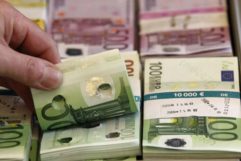 ​Dollar kəskin ucuzlaşıb