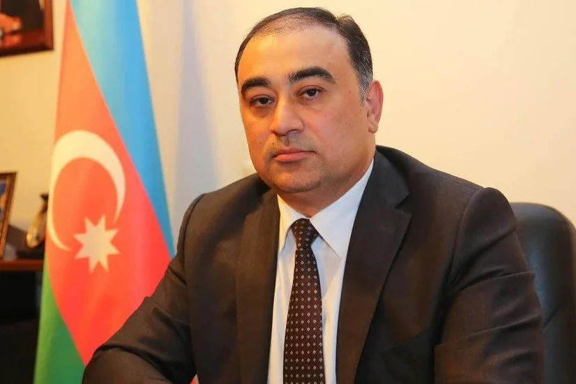 Послу Азербайджана вернули украденные в аэропорту часы