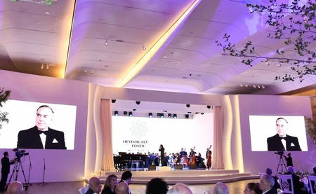 Solemn ceremony to mark Heydar Aliyev's birthday held in Baku - PHOTO