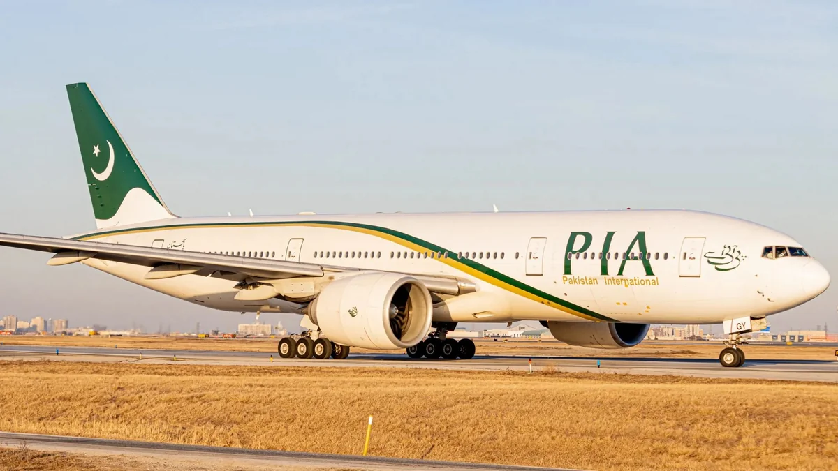 Lahordan Bakıya ilk reys həyata keçirilib