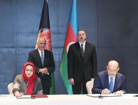 President Ilham Aliyev met with Afghan President Mohammad Ashraf Ghani