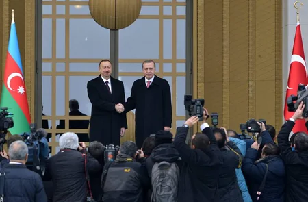 ​Azərbaycan Prezidentinin Ankarada rəsmi qarşılanma mərasimi olub