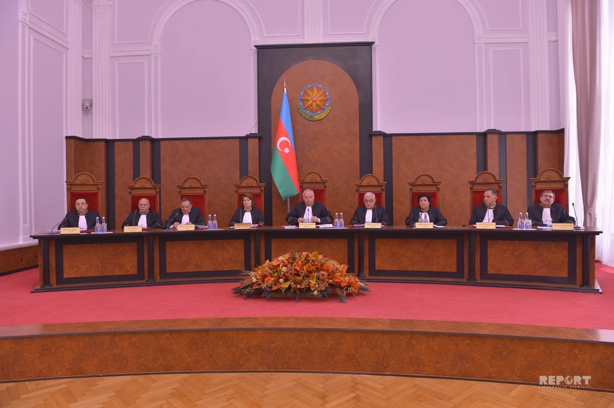 Konstitusiya Məhkəməsinin iclasının əsas hissəsi yekunlaşıb, hakimlər müşavirəyə gedib - FOTO - YENİLƏNİB-2