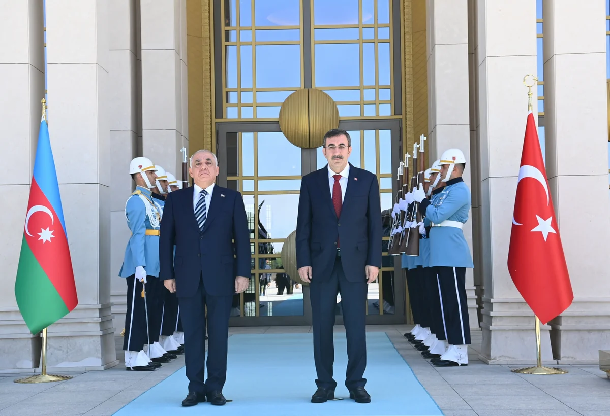 Əli Əsədov və Cevdet Yılmaz arasında təkbətək görüş keçirilib