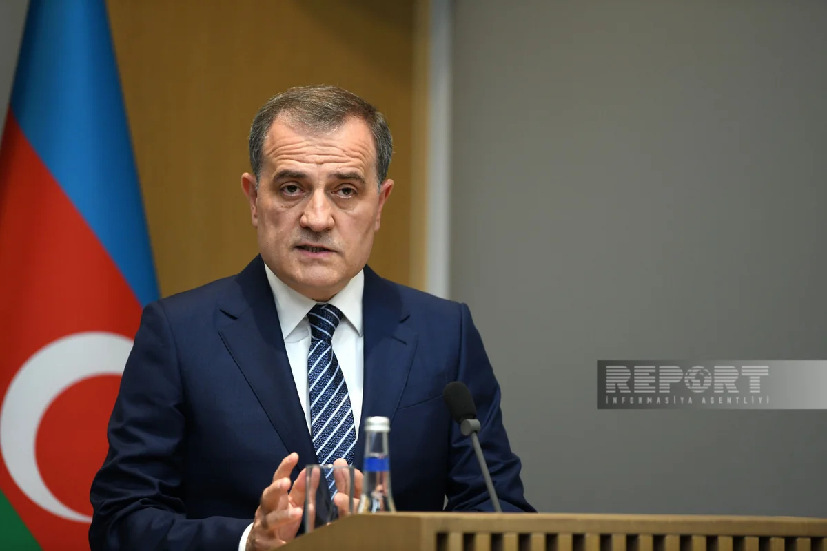 Ceyhun Bayramov Türkiyəyə gedib