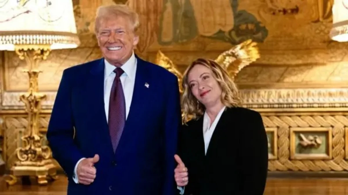 Tramp Meloninin Romaya səfər dəvətini qəbul edib