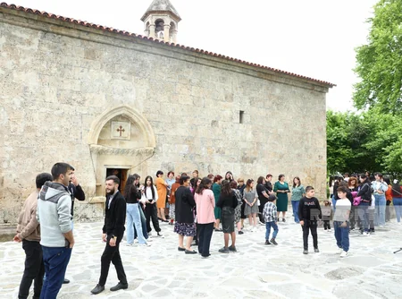 Qəbələdəki Cotari kilsəsində Pasxa bayramı qeyd edilib - YENİLƏNİB