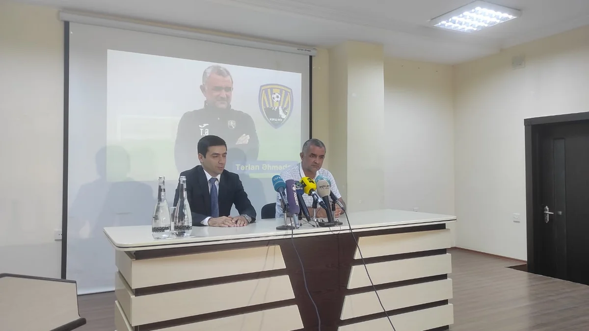 Tərlan Əhmədovun Kəpəzin baş məşqçisi kimi təqdimatı olub