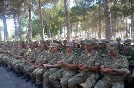 ​Milli Qurtuluş Günü hərbi hissələrdə təntənə ilə qeyd olunub