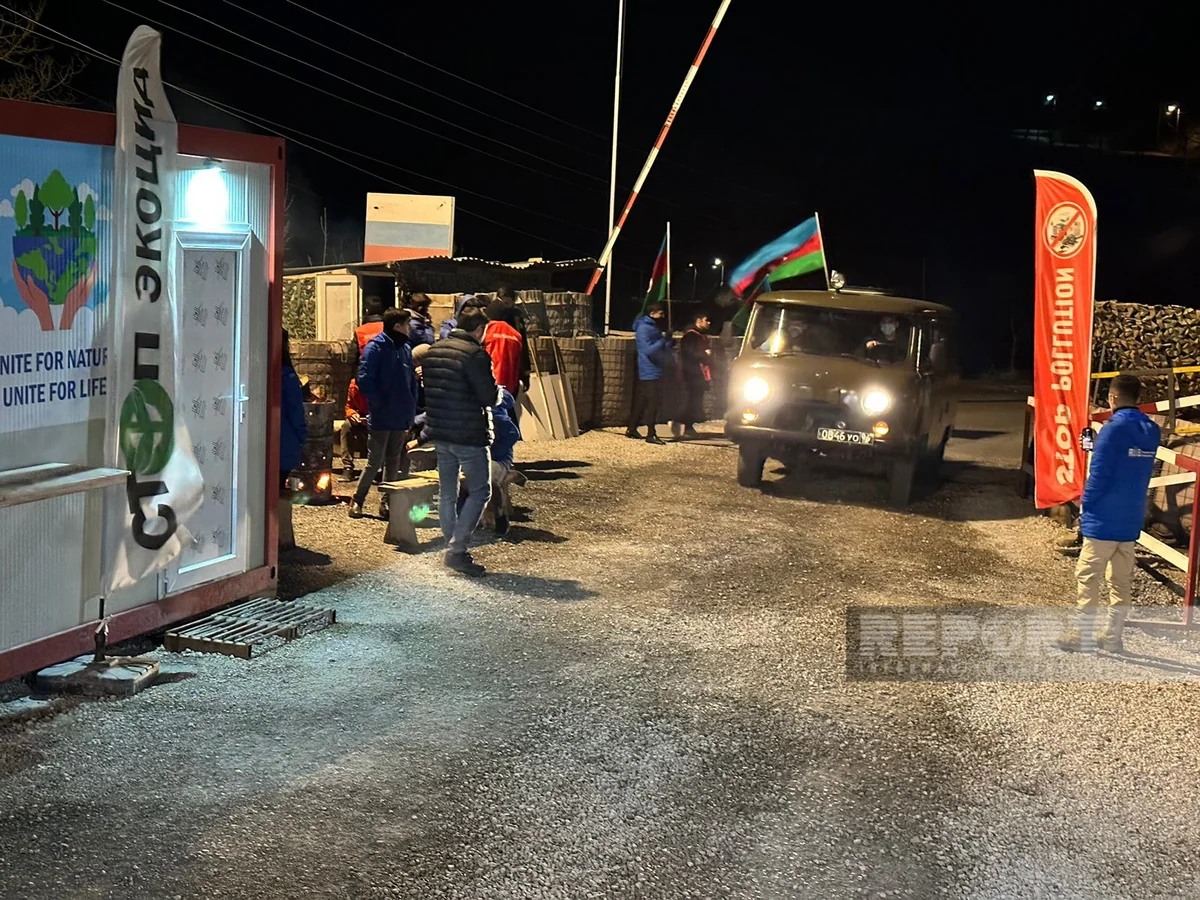 Xankəndi-Laçın yolunda sülhməramlıların avtomobilləri maneəsiz hərəkət edib - YENİLƏNİB-9