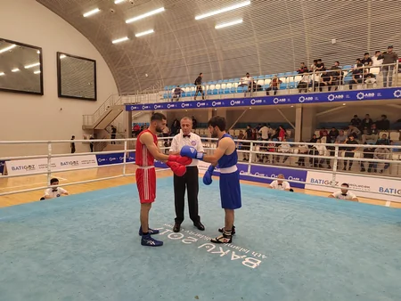 Boks üzrə Azərbaycan çempionatında 1/8 final mərhələsi başa çatıb