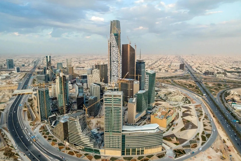 Səudiyyə Ərəbistanı Yəmən hakimiyyətini husilərlə danışıqlara başlamağa çağırıb