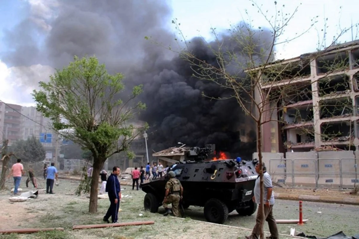 ​Türkiyədə PKK terrorçularının hücumu nəticəsində 1 polis ölüb, 2-si yaralanıb
