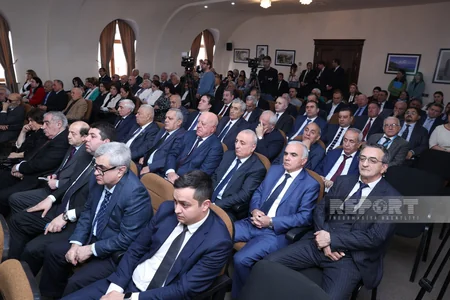 İcma: “Prezident İlham Əliyev yüz illərdən sonra bizə güclü dövlətin qalib vətəndaşı olmaq hissini yaşadıb”