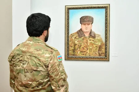 Zəfər Gününə həsr edilmiş “Döyüşən rəssamlar” adlı tədbir keçirilib 