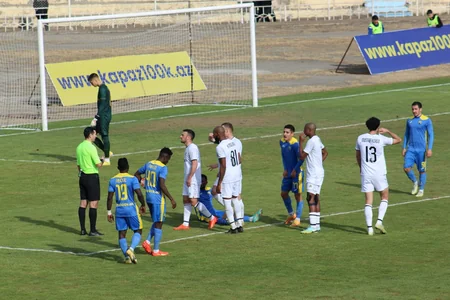Premyer Liqa: Qarabağ Kəpəzlə heç-heçə edib