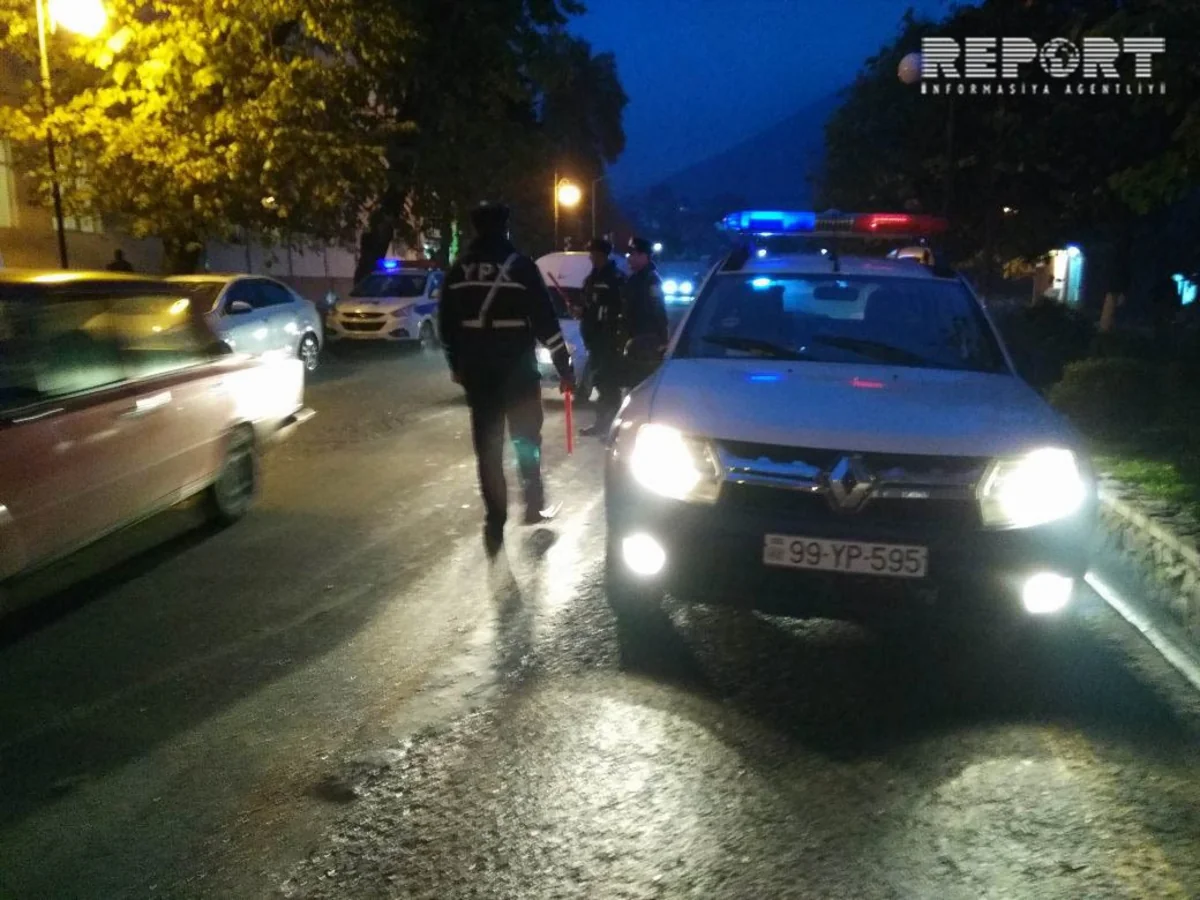 Cəlilabadda maşın maneəyə çırpılıb, 1 nəfər xəsarət alıb