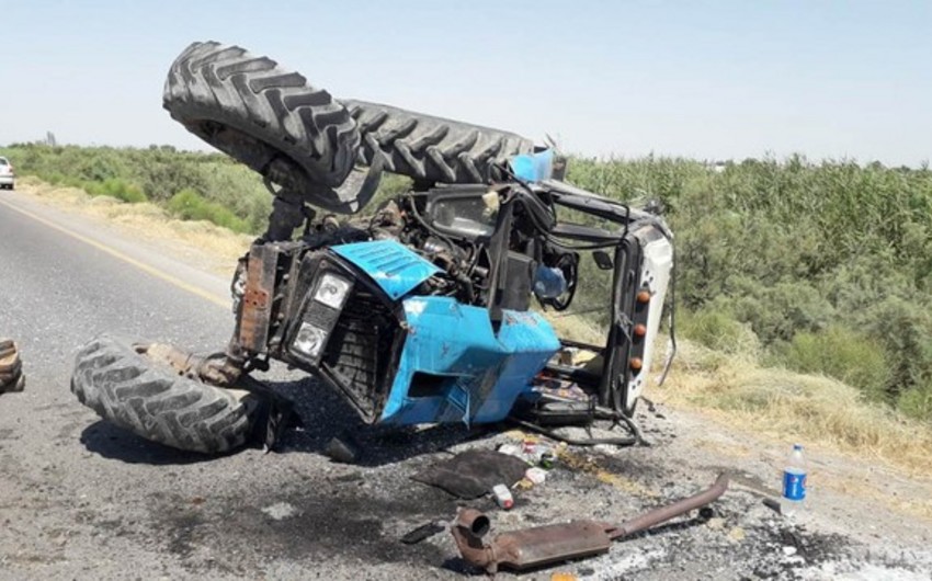 Füzulidə əkin sahəsində traktor aşıb, ölən var