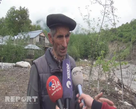 Qubada sel körpünü dağıdıb, müəllim və şagirdlər məktəbə gedə bilmir - FOTO