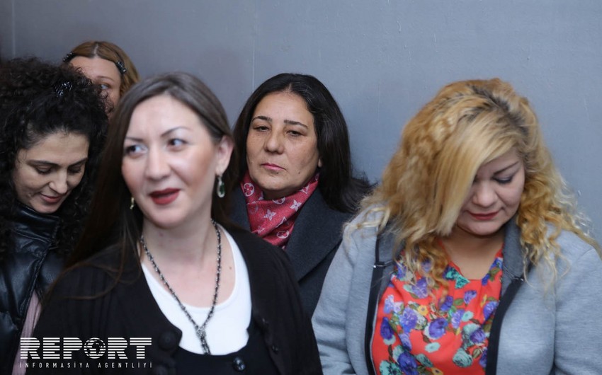 Gözəl Bayramlı və Şəmsiyyə Bəylərqızı azadlığa buraxılıb - FOTO