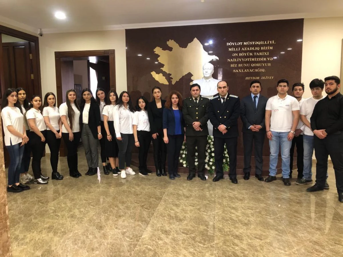 Diplomatiya könüllüləri Memorial Soyqırımı Muzeyində olub - FOTO