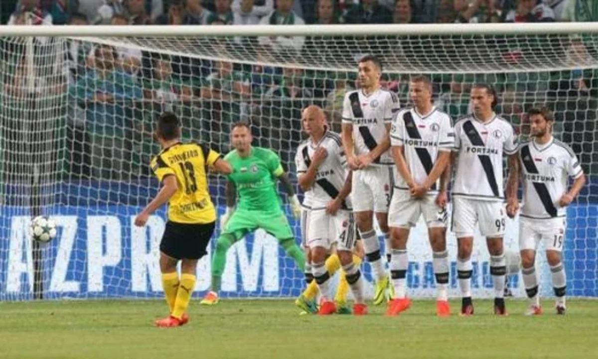 Futbol üzrə Çempionlar Liqasında yeni rekord qeydə alınıb - VİDEO
