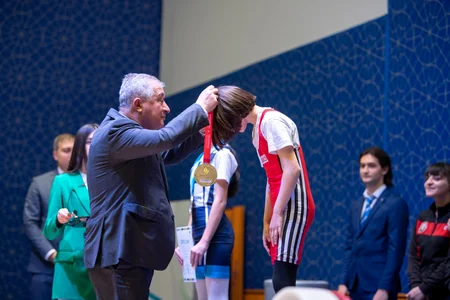 Azərbaycan birinciliyində növbəti qaliblər müəyyənləşib