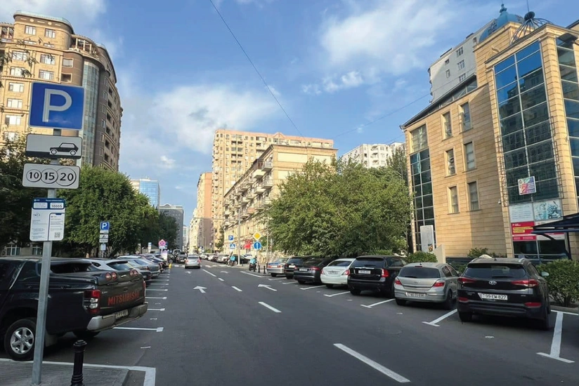 Bakıda daha bir küçədə yeni parklanma məntəqəsi yaradılıb