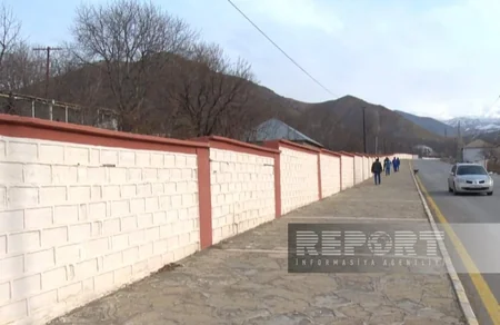 Şahbuzun Kolanı kəndində 2 kilometrlik hasar sökülür