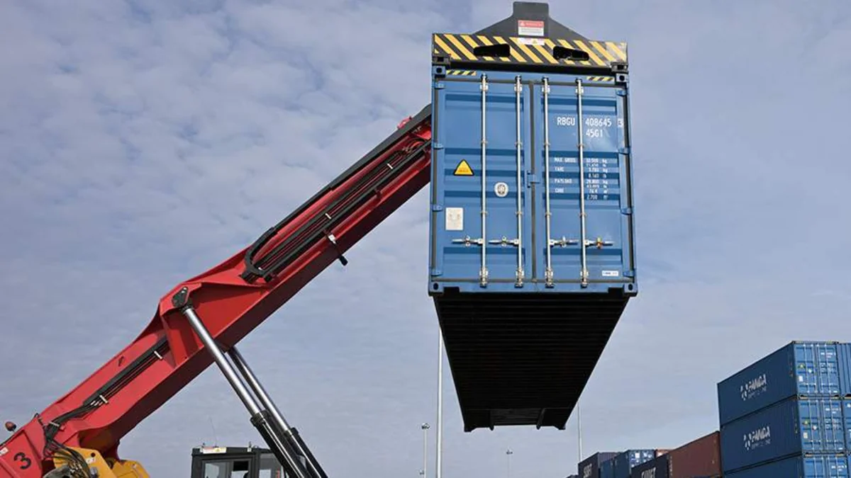 Container shortage in Russia causes rise in prices for shipping from China