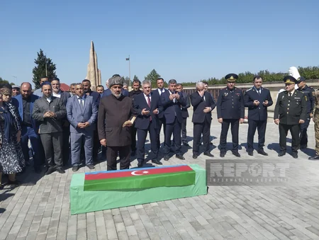 Şabranda Birinci Qarabağ müharibəsinin şəhidi Rza Əmrullayev dəfn edilib - YENİLƏNİB