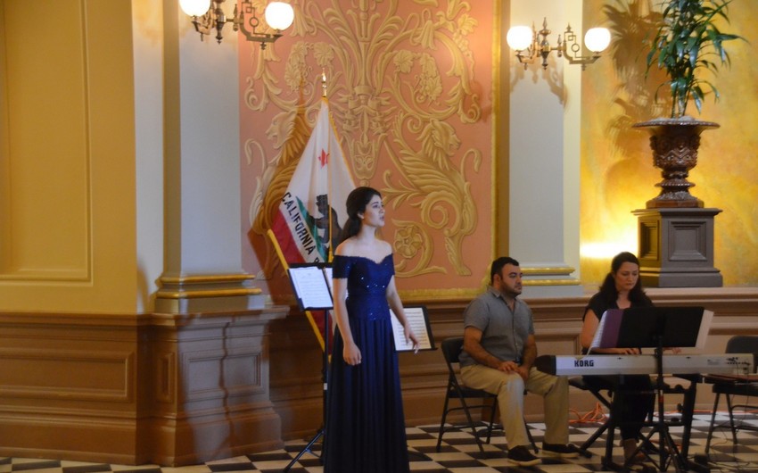 Kaliforniya Ştat Senatında ilk dəfə Azərbaycan musiqisi təqdim olunub