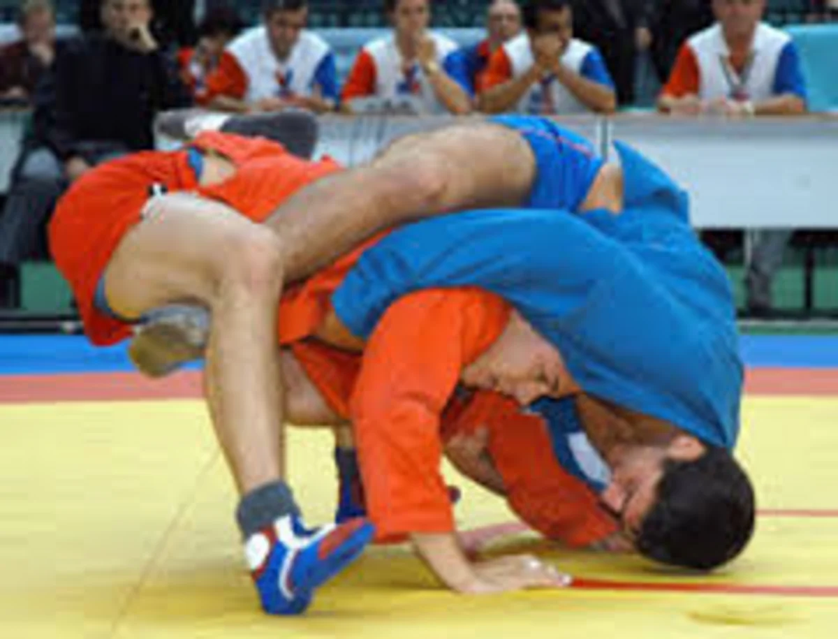 Azerbaijani sambo fighters win 6 medals in Moscow