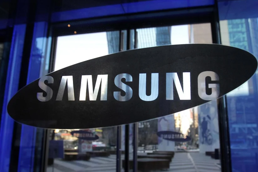 “Samsung” şirkətinin rəhbərliyi korrupsiya qalmaqalına görə istefa verib