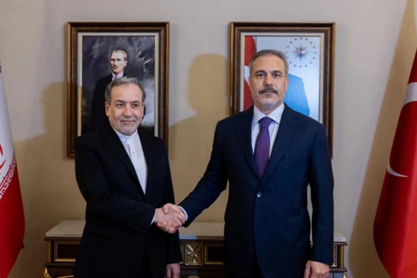 İran və Türkiyə XİN başçıları arasında telefon danışığı olub