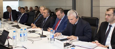 Bərpa olunan enerji mənbələri üzrə qanunvericilik bazası və şəbəkənin təkmilləşdirilməsi müzakirə edilib