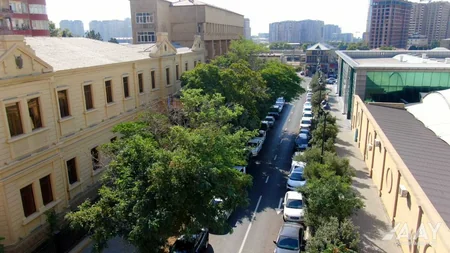 Bakının Firdovsi Məmmədov küçəsi təmir edilib